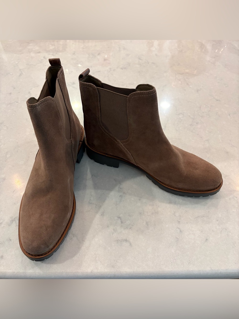 Sam Edelman Women’s Waterproof Jaclyn Lug Sole Chelsea Ankle Boots Taupe NWT